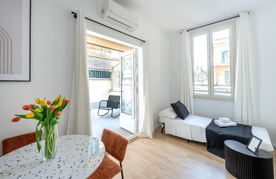 White Flat Labicana-1