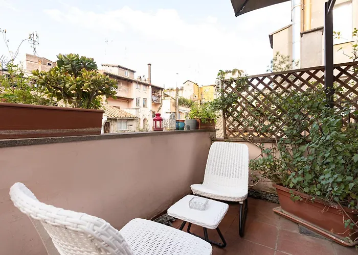 Collection Spanish Steps Apartments